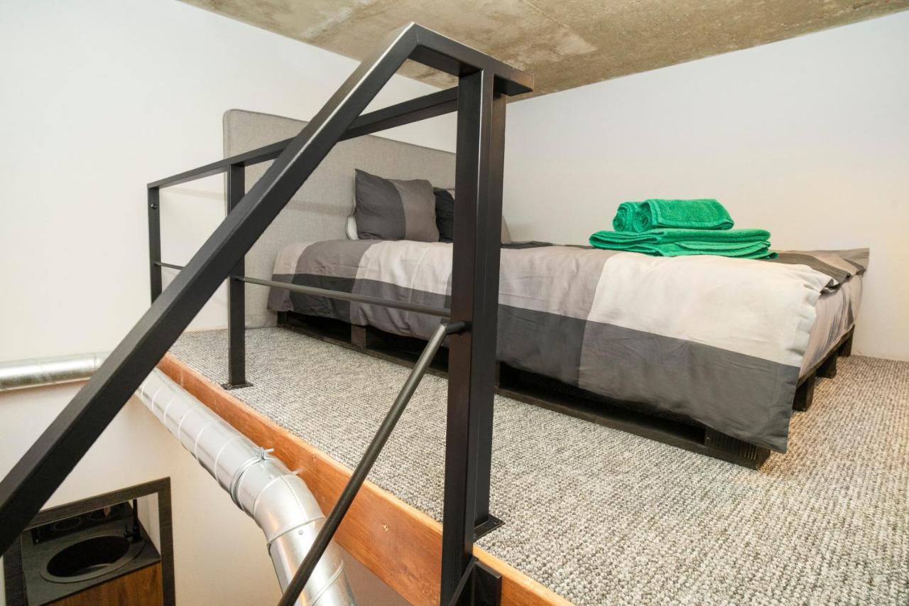 Teeny Tiny Lofts In Center Kaunas Exterior photo