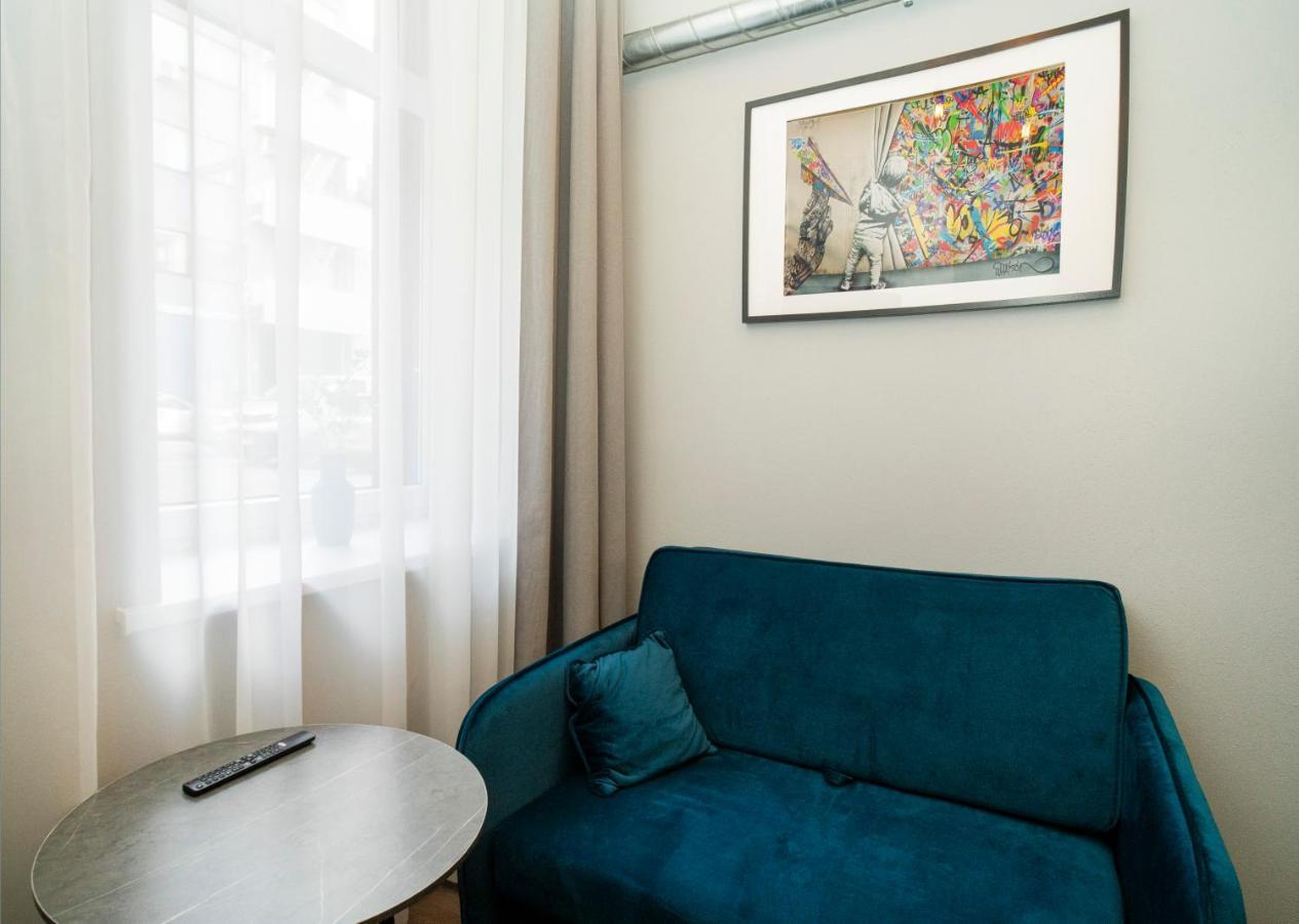 Teeny Tiny Lofts In Center Kaunas Exterior photo